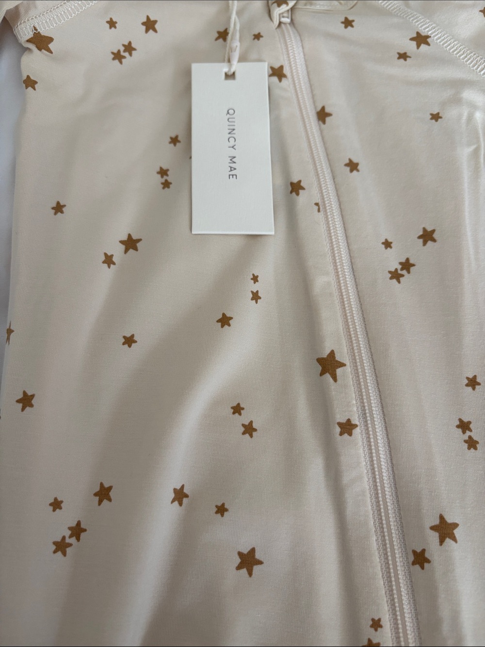 Quincy Mae Beige Star-Print Onesie - Picture 2 of 3